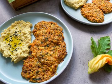 CUKETOVÉ PLACKY S KIMCHI