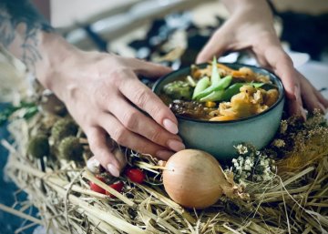 KIMCHI POLÉVKA S TEMPEHEM